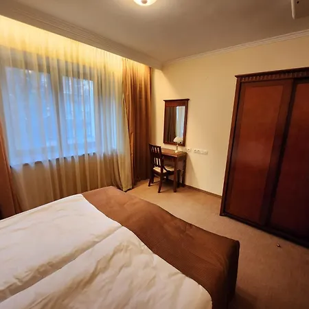 Luxury Downtown - 150m Lift Gondola Apartament Bansko