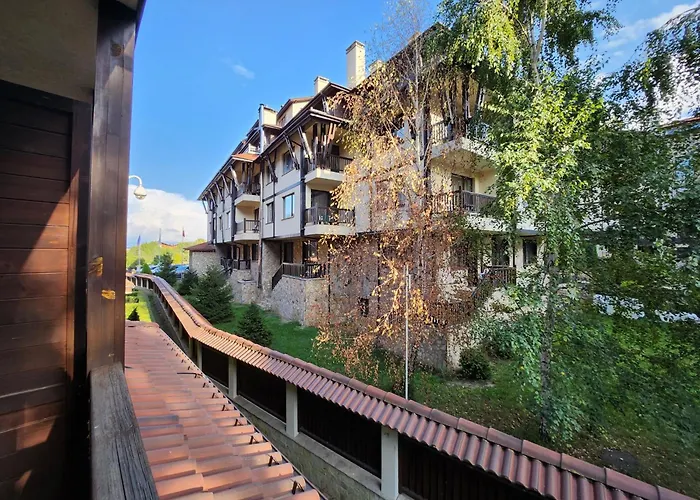 Luxury Downtown - 150m Lift Gondola *